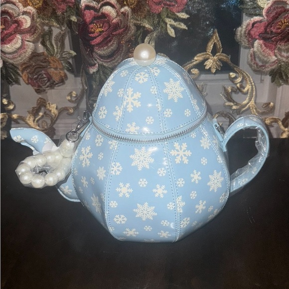 Dolls Kill Handbags - Dolls Kill Blue Snowflake Teapot Shoulder Bag